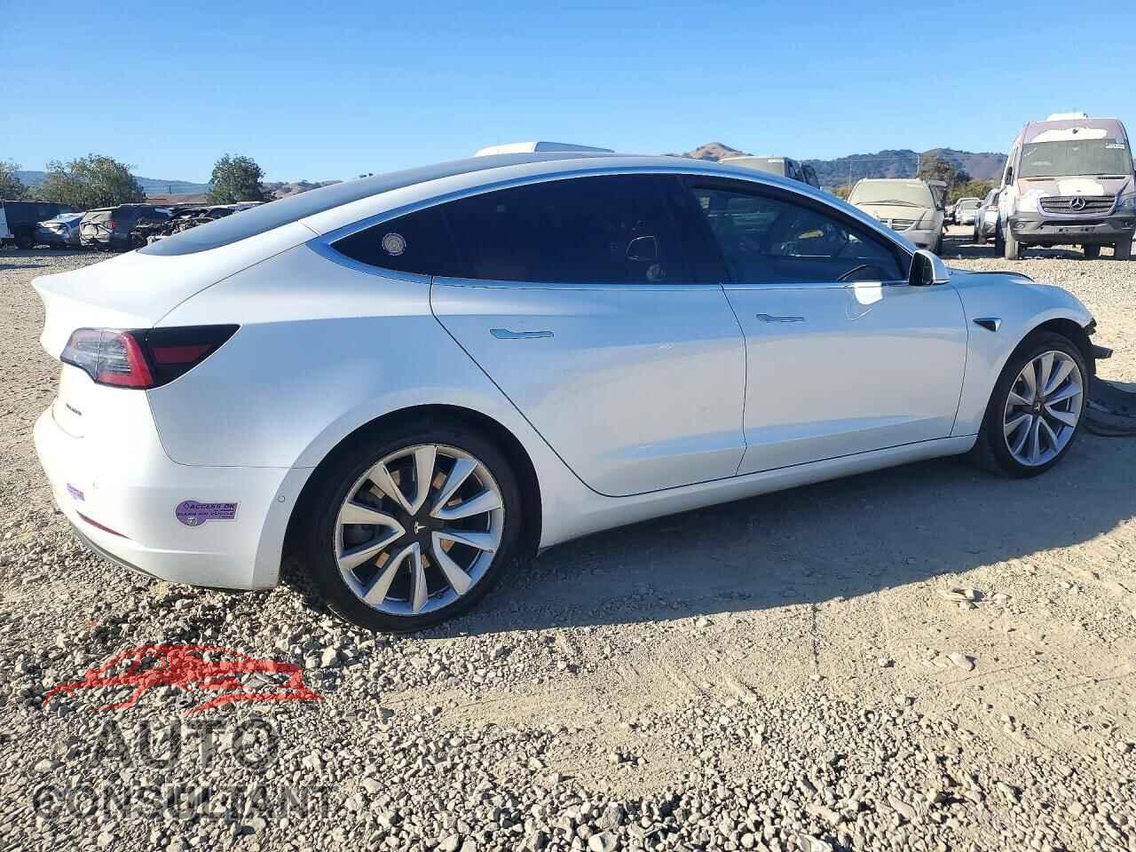 TESLA MODEL 3 2018 - 5YJ3E1EB0JF146626