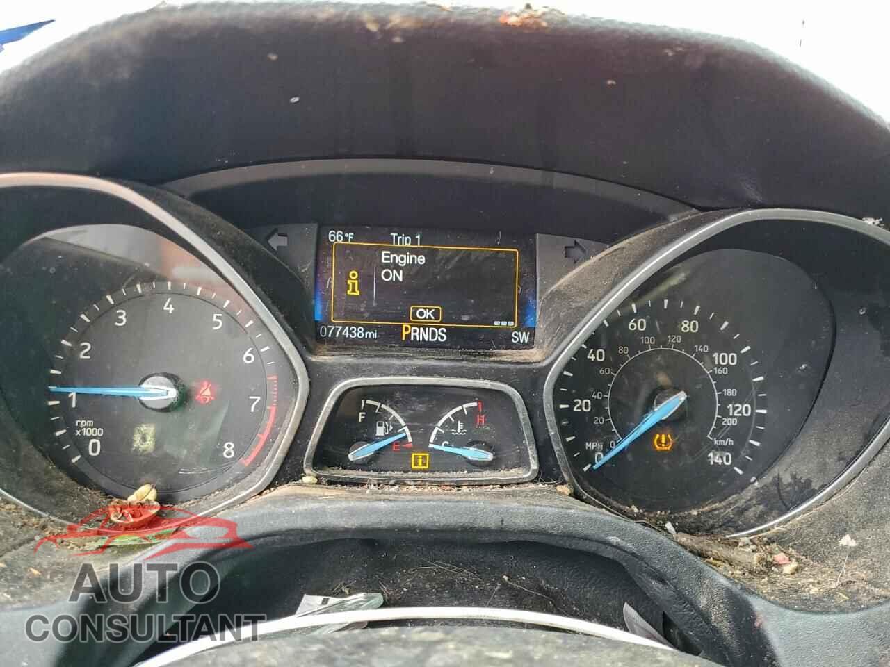 FORD FOCUS 2015 - 1FADP3K21FL240426