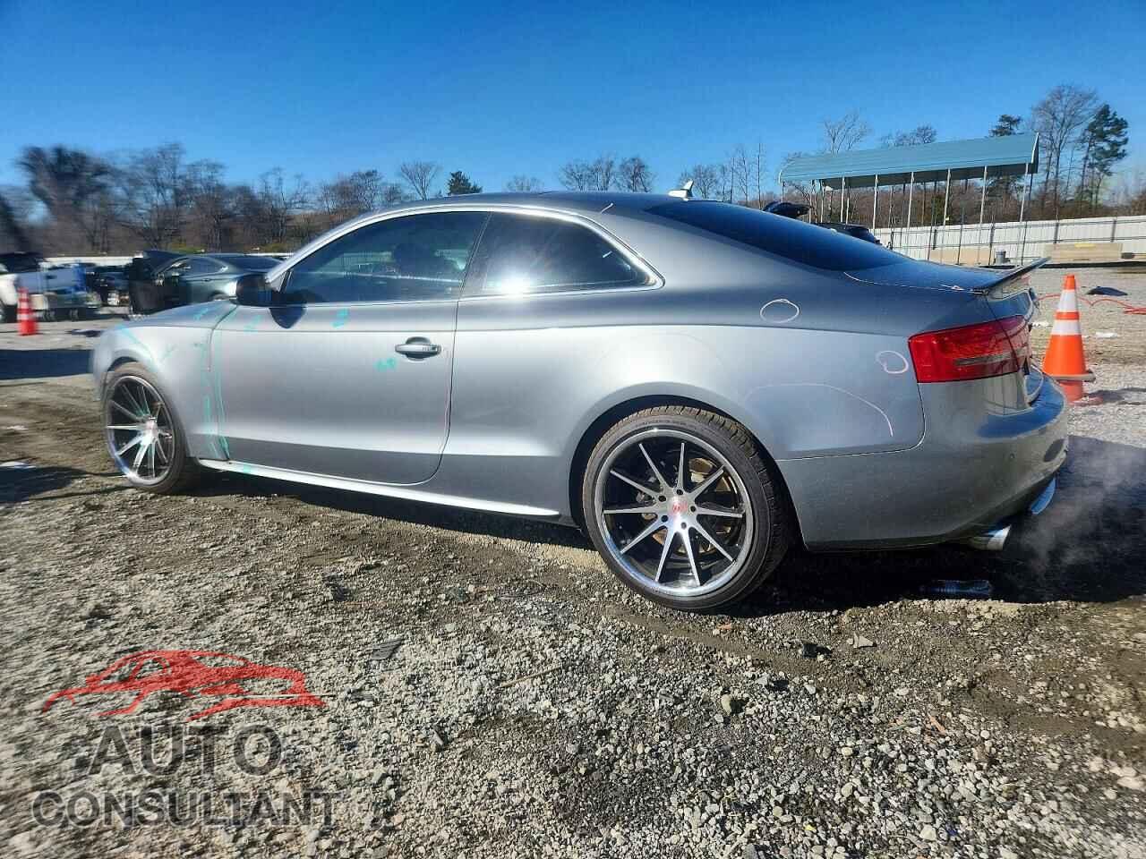 AUDI S5/RS5 2010 - WAUCVAFRXAA068325