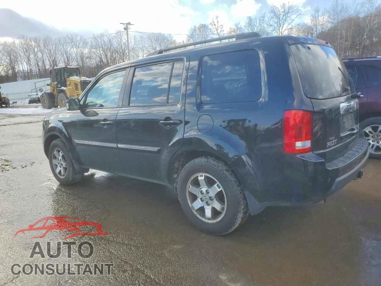 HONDA PILOT 2011 - 5FNYF4H92BB033842