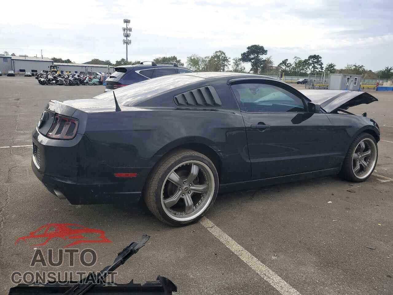 FORD MUSTANG 2014 - 1ZVBP8AM3E5201242