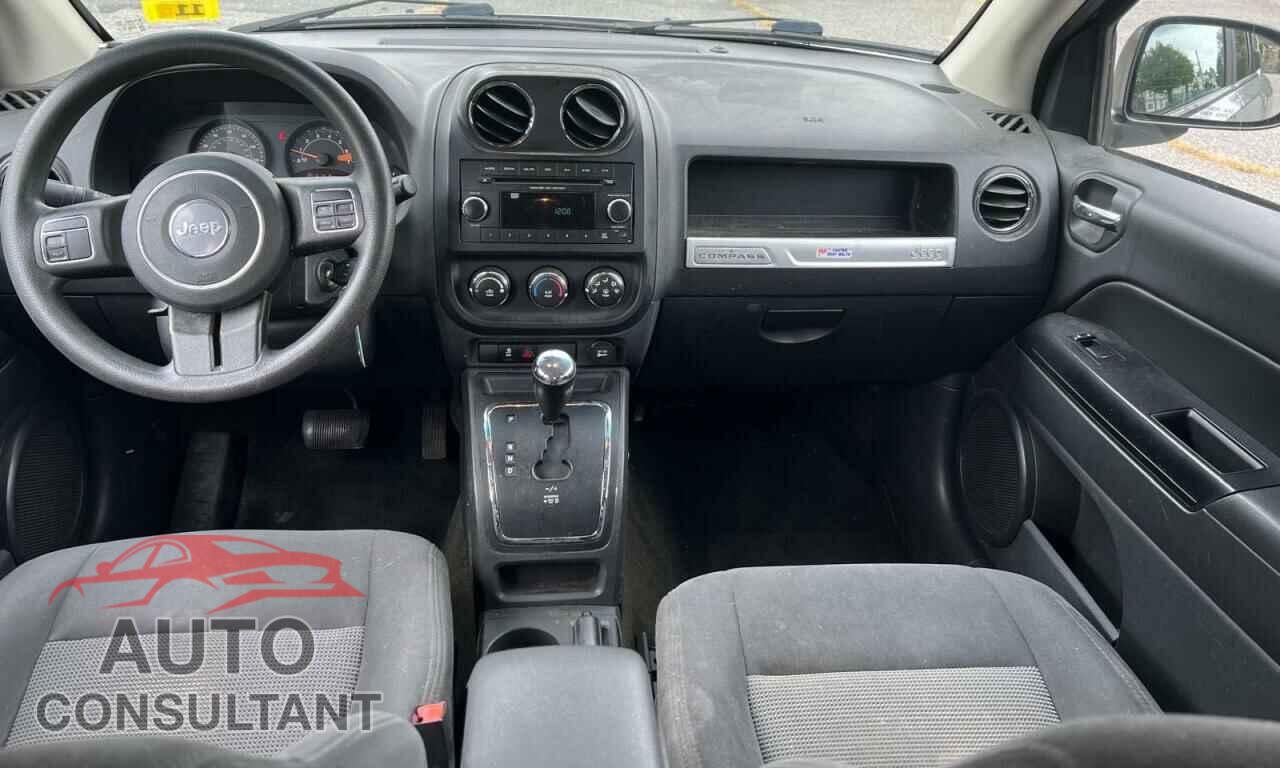 JEEP COMPASS 2017 - 1C4NJDBB6HD105879