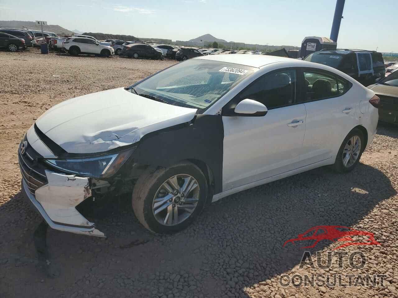 HYUNDAI ELANTRA 2020 - 5NPD84LF3LH573029