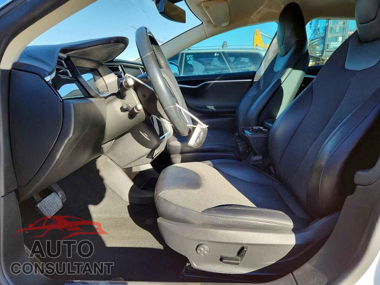 TESLA MODEL S 2014 - 5YJSA1H11EFP68183