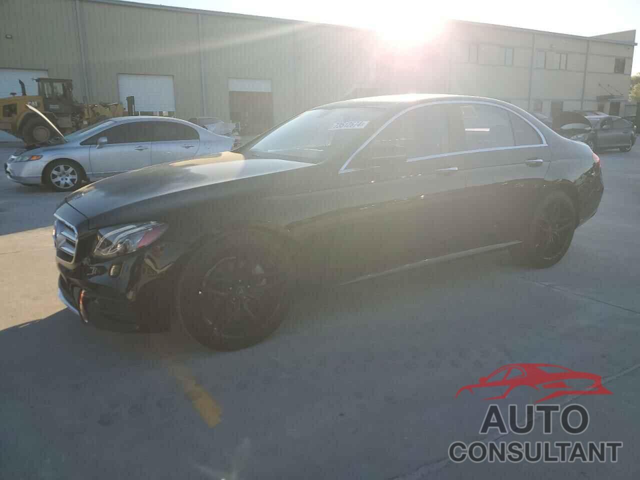 MERCEDES-BENZ E-CLASS 2018 - WDDZF4KB0JA375366