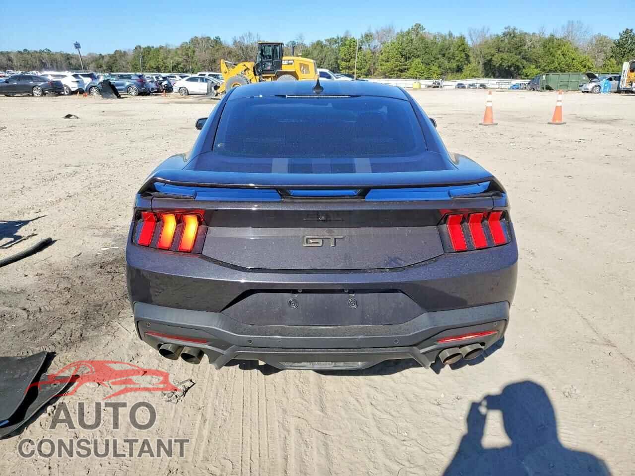 FORD MUSTANG 2024 - 1FA6P8CF4R5415770
