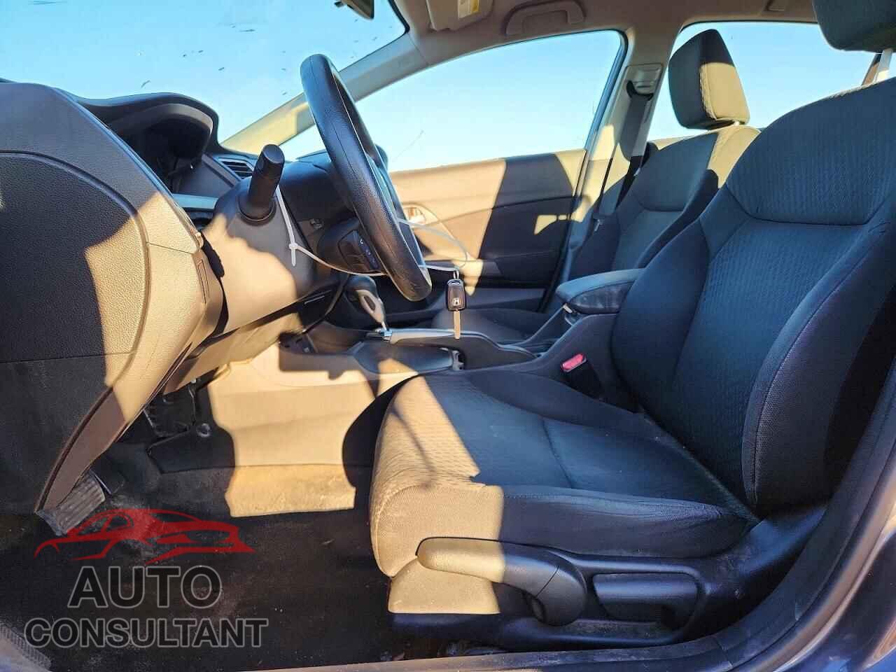 HONDA CIVIC 2014 - 2HGFB2F56EH559849