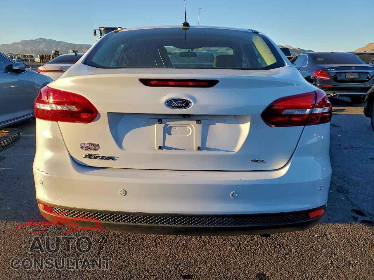 FORD FOCUS 2017 - 1FADP3H26HL343402