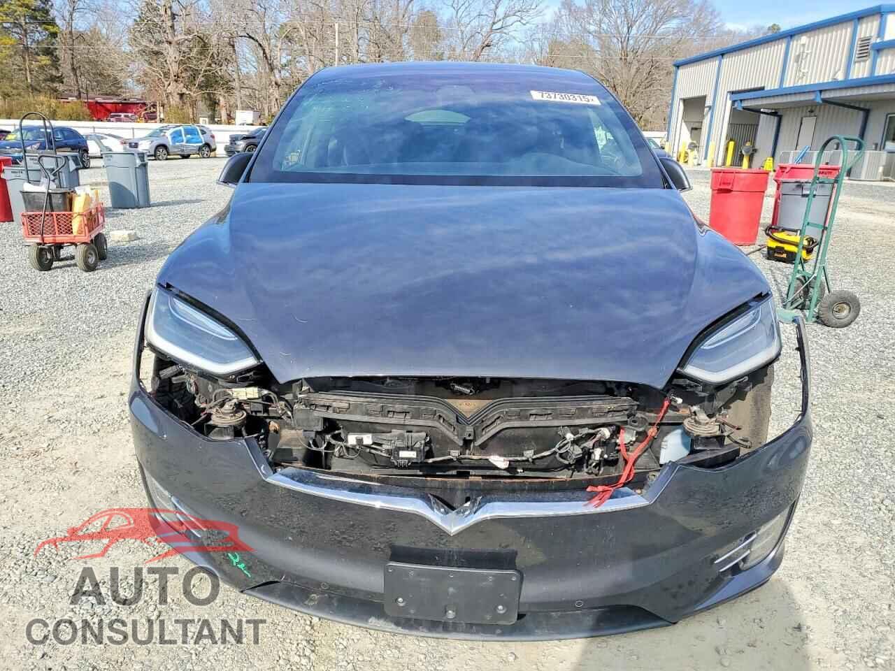 TESLA MODEL X 2016 - 5YJXCBE23GF024252
