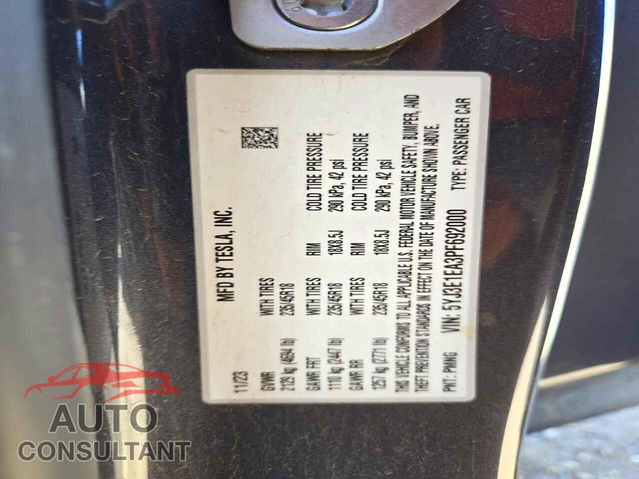 TESLA MODEL 3 2023 - 5YJ3E1EA3PF692000