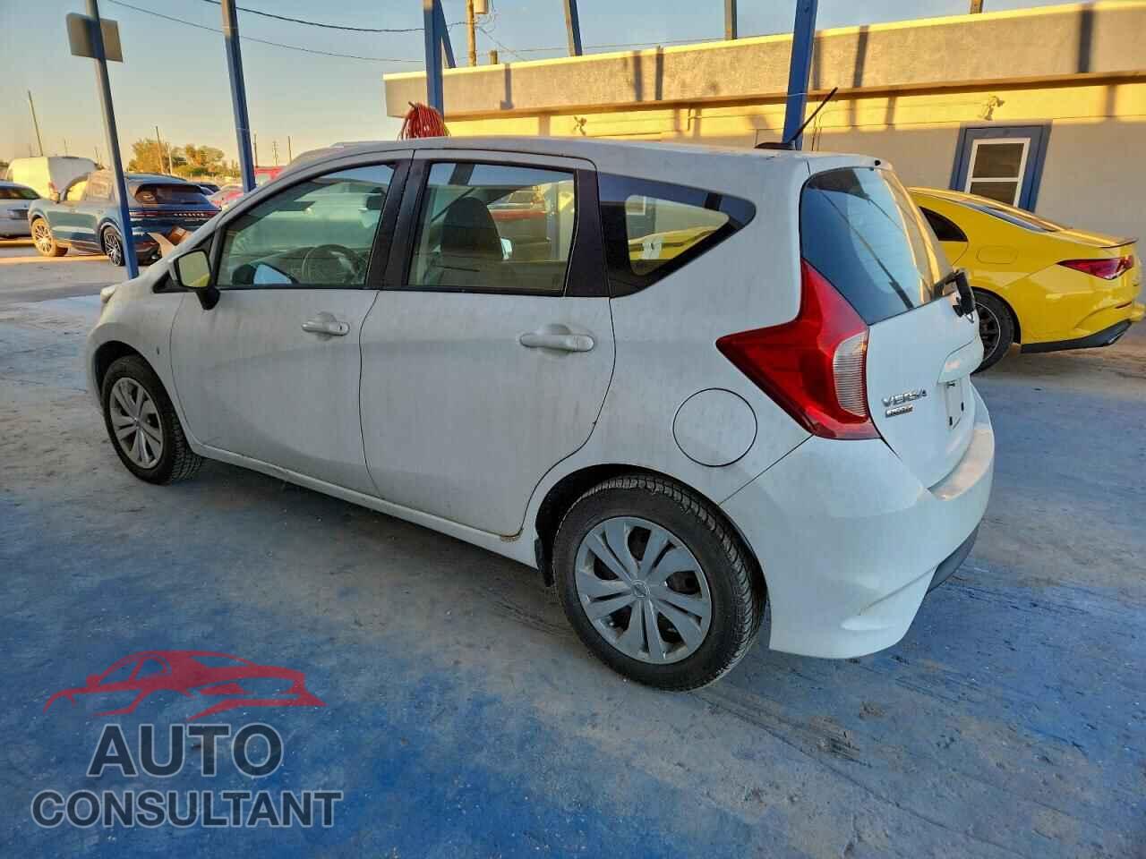 NISSAN VERSA 2017 - 3N1CE2CP2HL361976