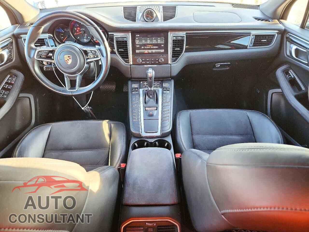 PORSCHE MACAN 2017 - WP1AG2A51HLB50939