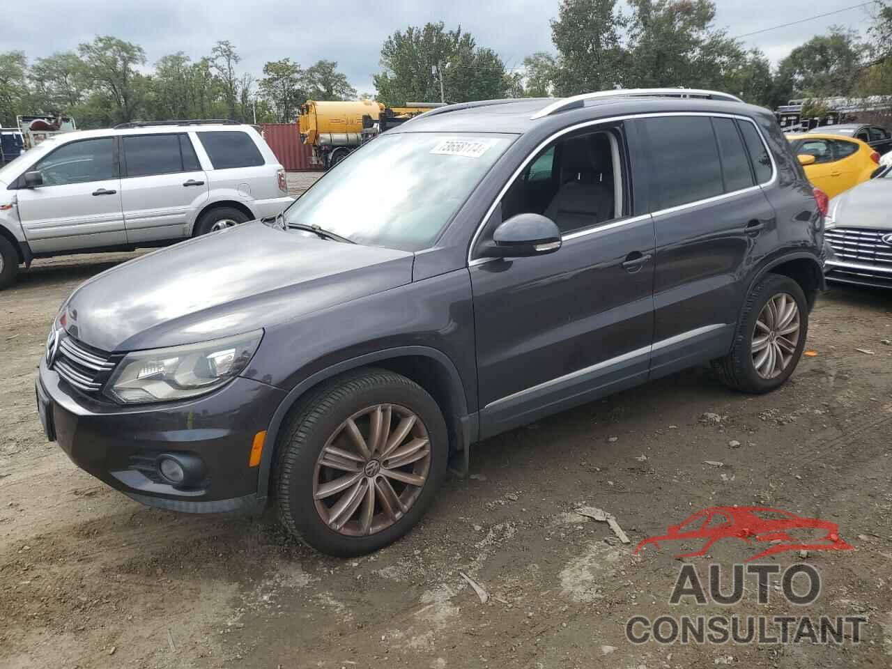 VOLKSWAGEN TIGUAN 2016 - WVGBV7AX5GW521765