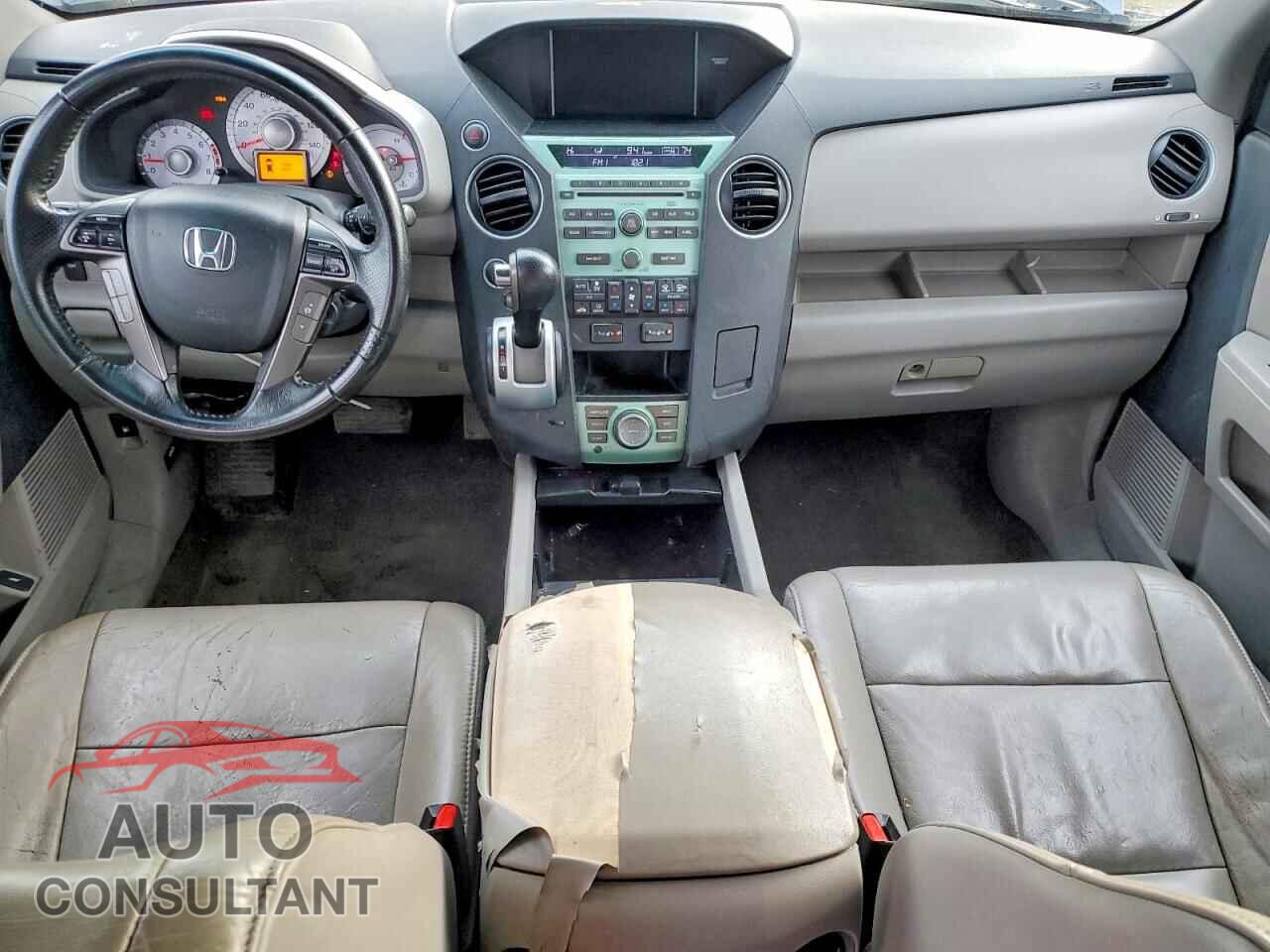HONDA PILOT 2011 - 5FNYF4H75BB012949