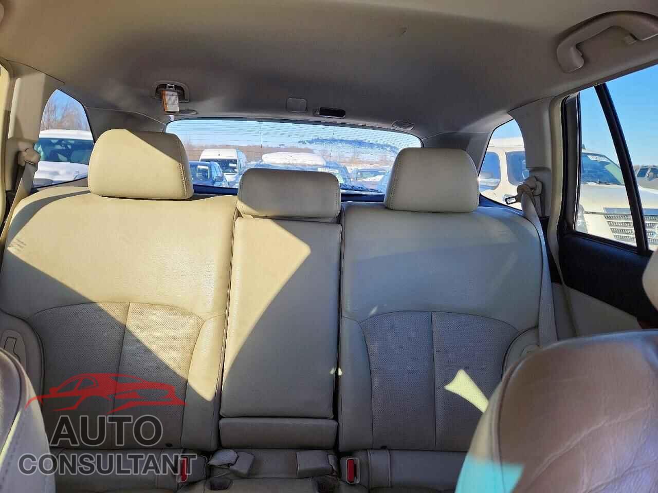 SUBARU OUTBACK 2014 - 4S4BRCLC3E3326723