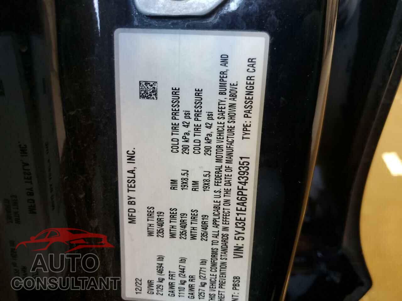 TESLA MODEL 3 2023 - 5YJ3E1EA6PF439351