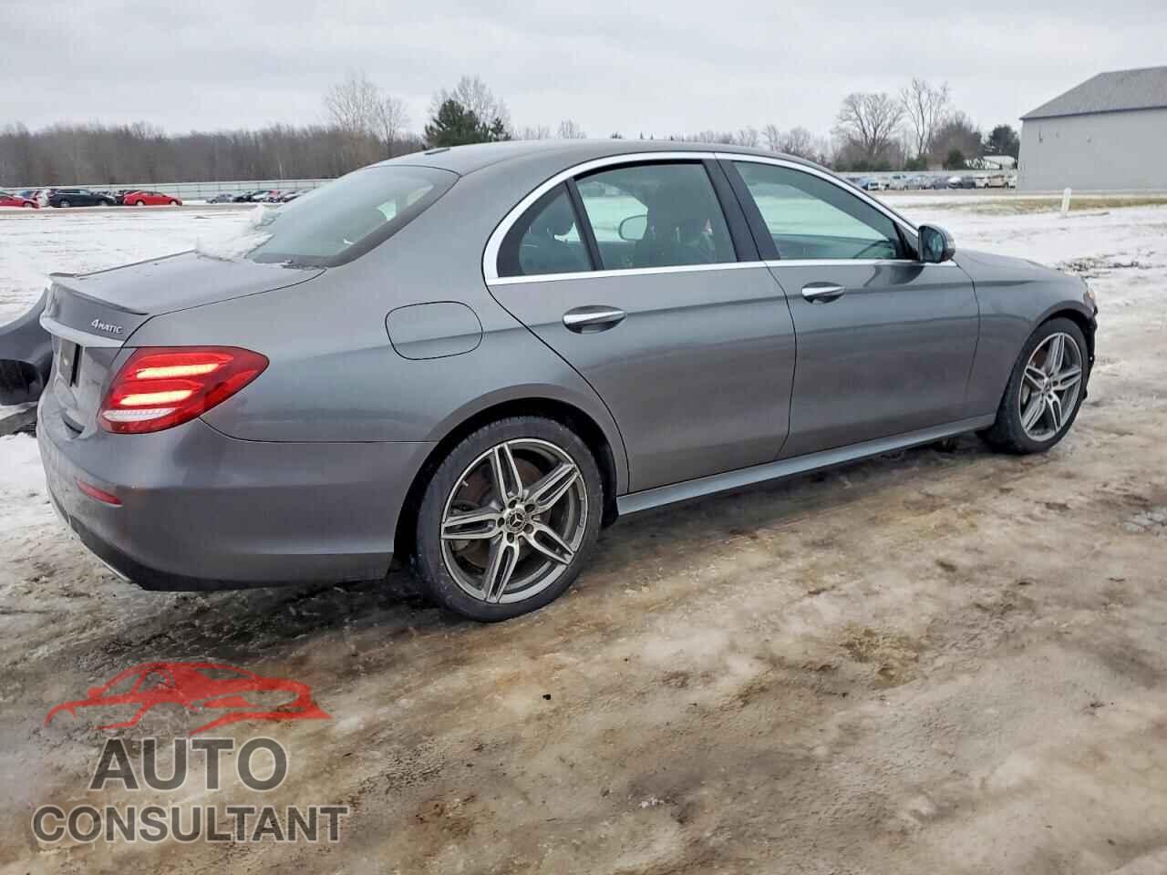 MERCEDES-BENZ E-CLASS 2019 - WDDZF6JB1KA662648