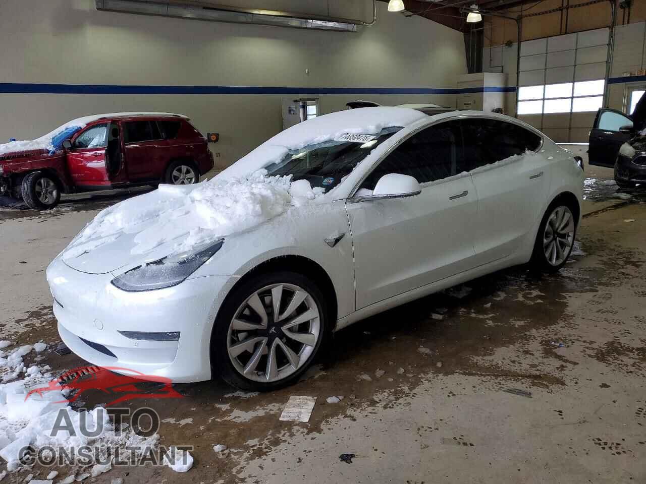 TESLA MODEL 3 2018 - 5YJ3E1EA6JF118532