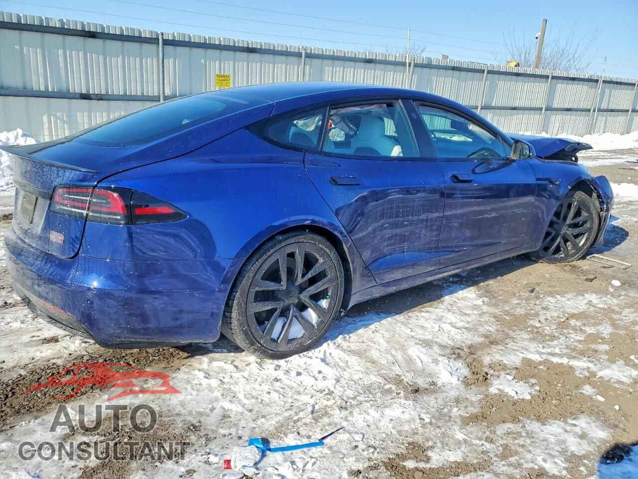 TESLA MODEL S 2022 - 5YJSA1E67NF489711