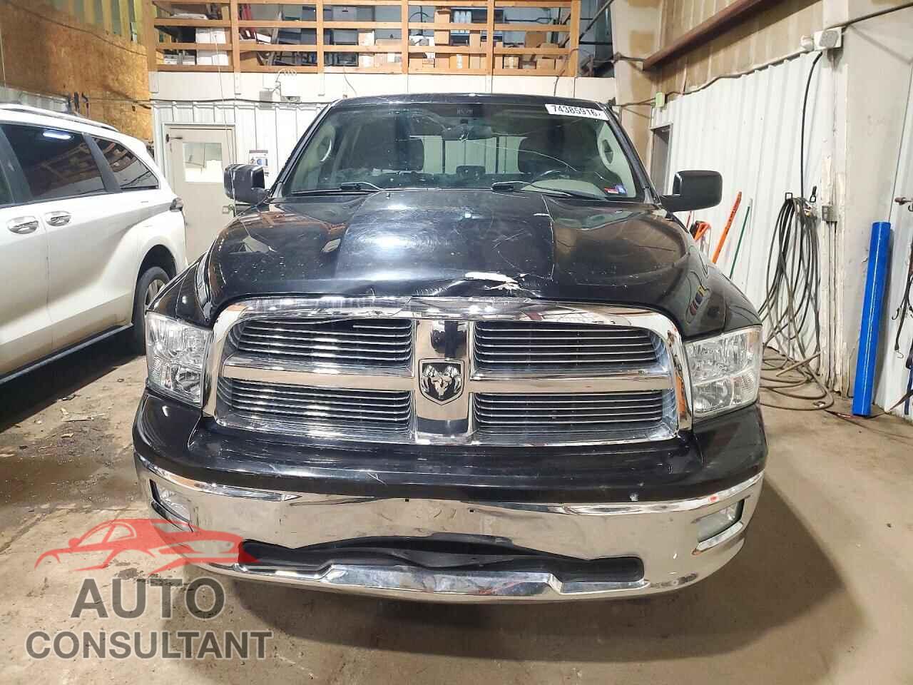DODGE RAM 1500 2012 - 1C6RD7LT1CS179921