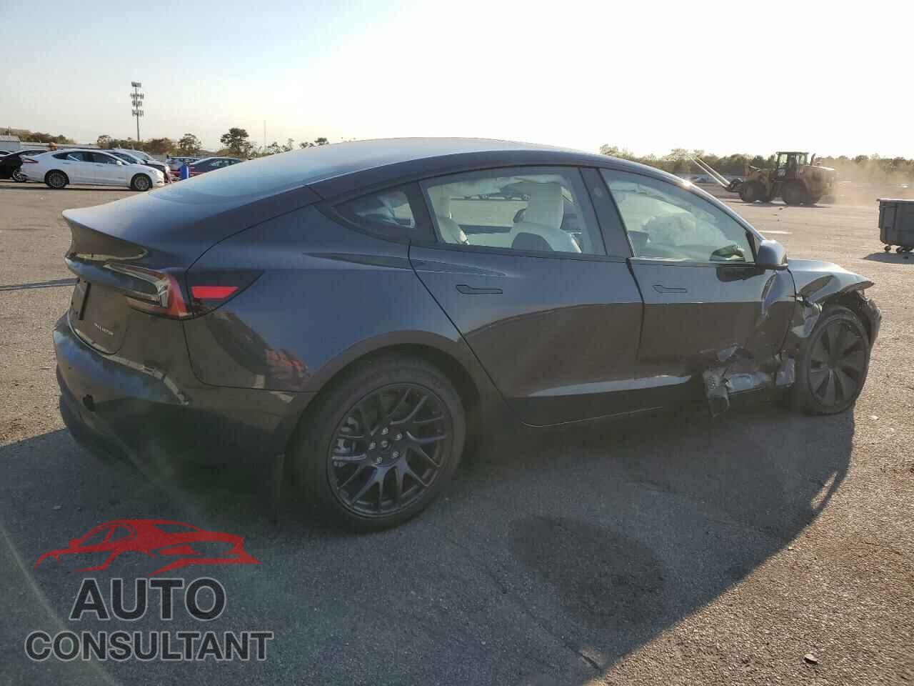 TESLA MODEL 3 2024 - 5YJ3E1EB7RF859907