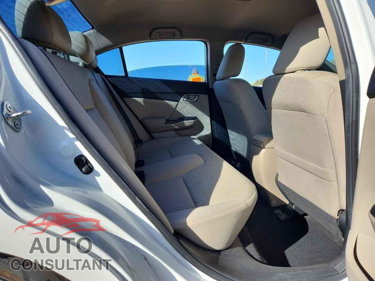 HONDA CIVIC 2015 - 2HGFB2F79FH542045