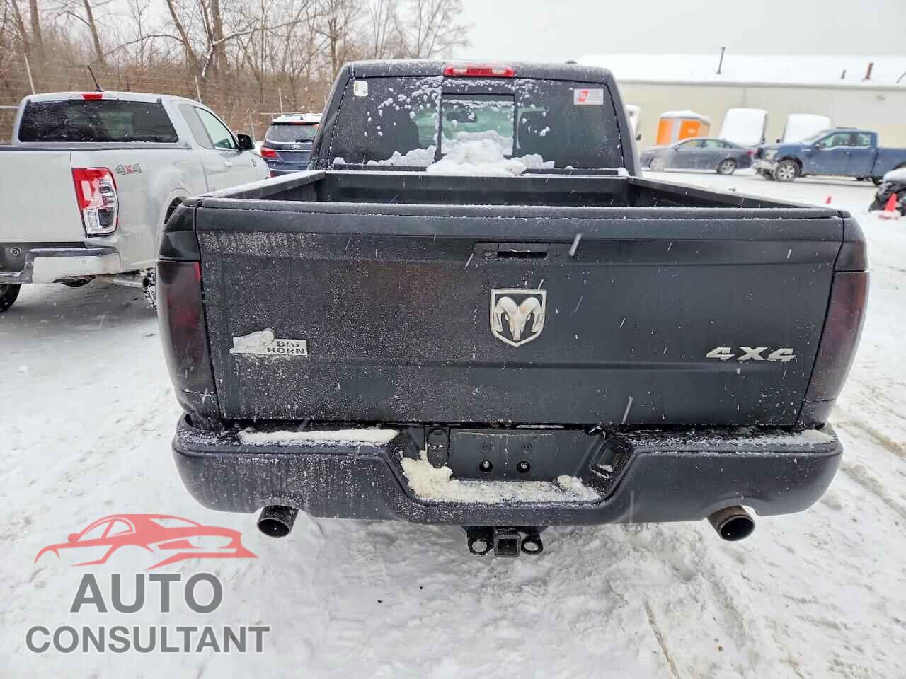 DODGE RAM 1500 2012 - 1C6RD7LT4CS210224