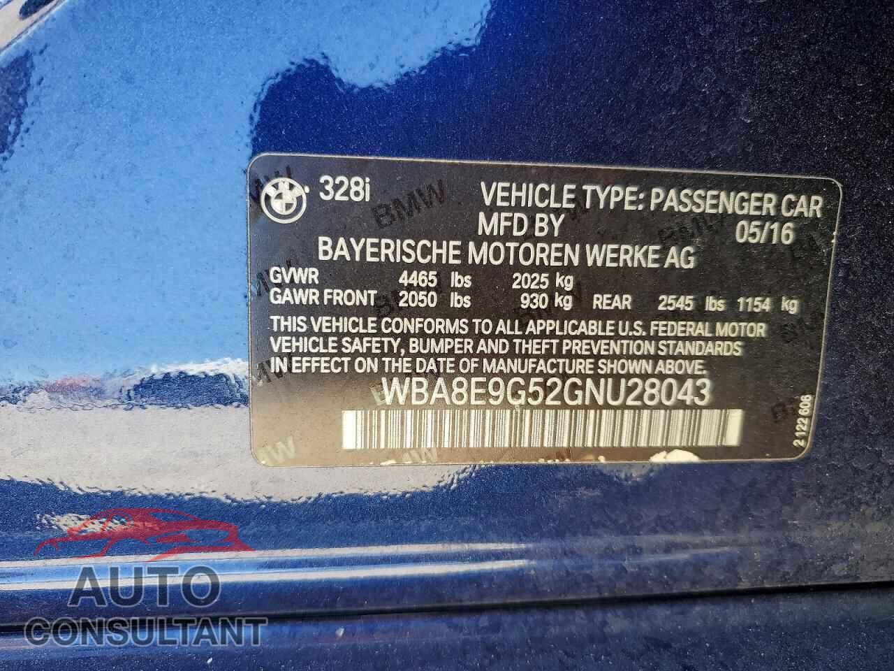 BMW 3 SERIES 2016 - WBA8E9G52GNU28043