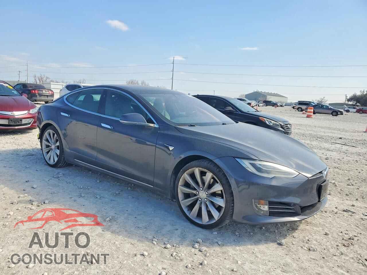 TESLA MODEL S 2019 - 5YJSA1E20KF305377