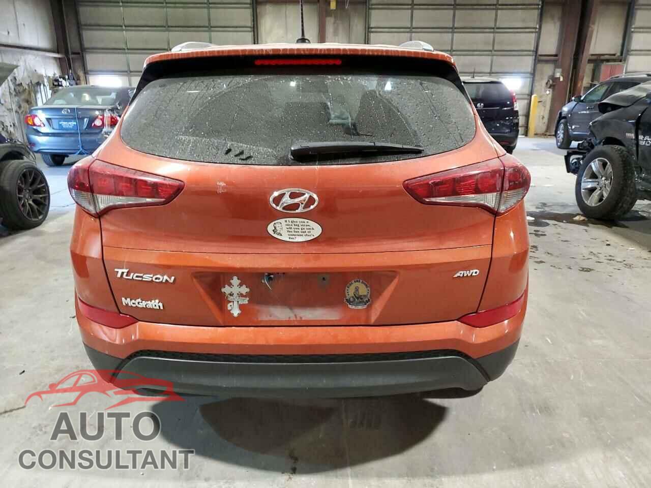 HYUNDAI TUCSON 2017 - KM8J3CA43HU312165