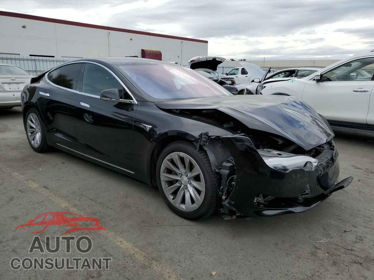 TESLA MODEL S 2017 - 5YJSA1E12HF228477