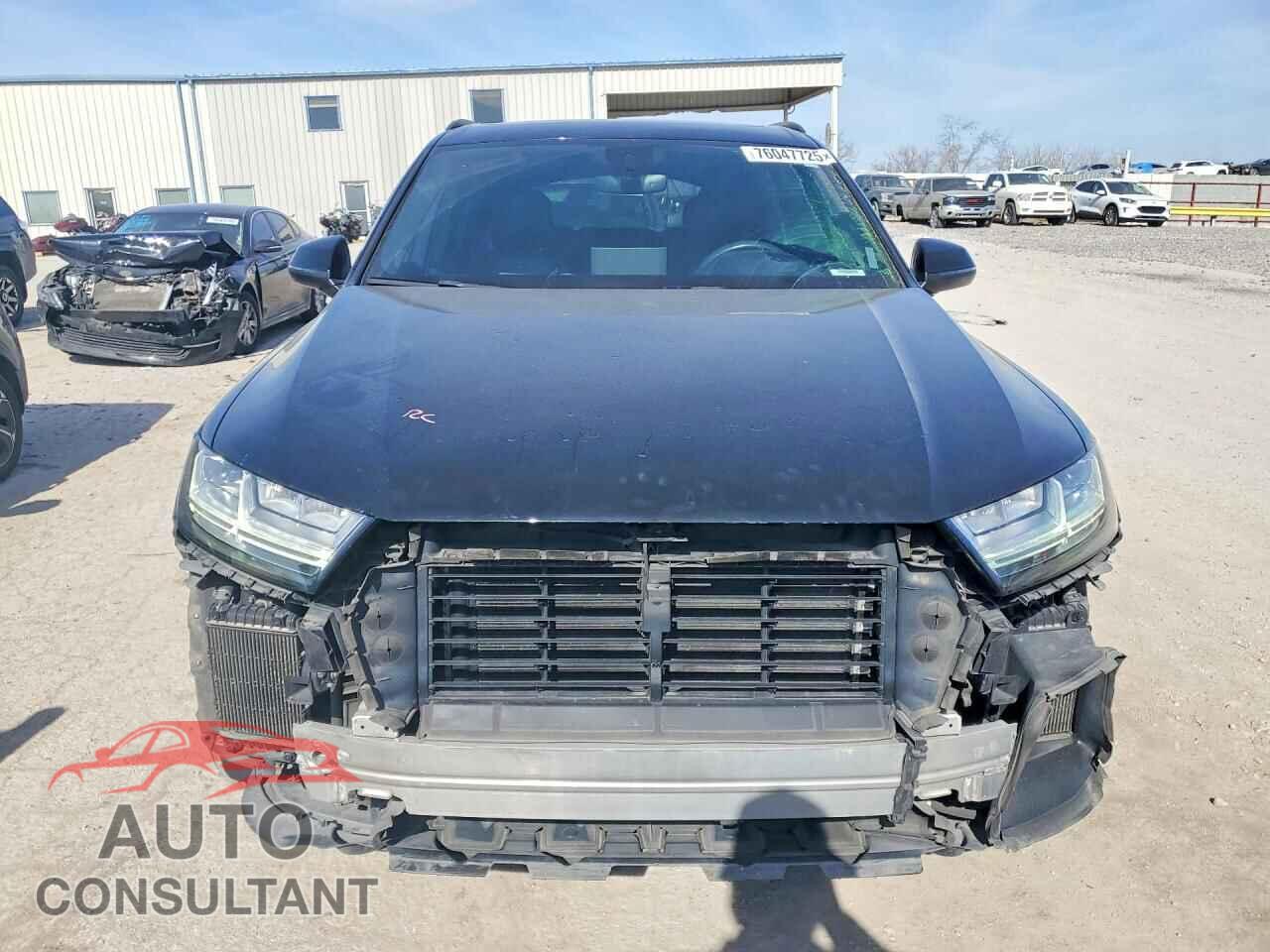AUDI Q7 2019 - WA1VAAF79KD007550
