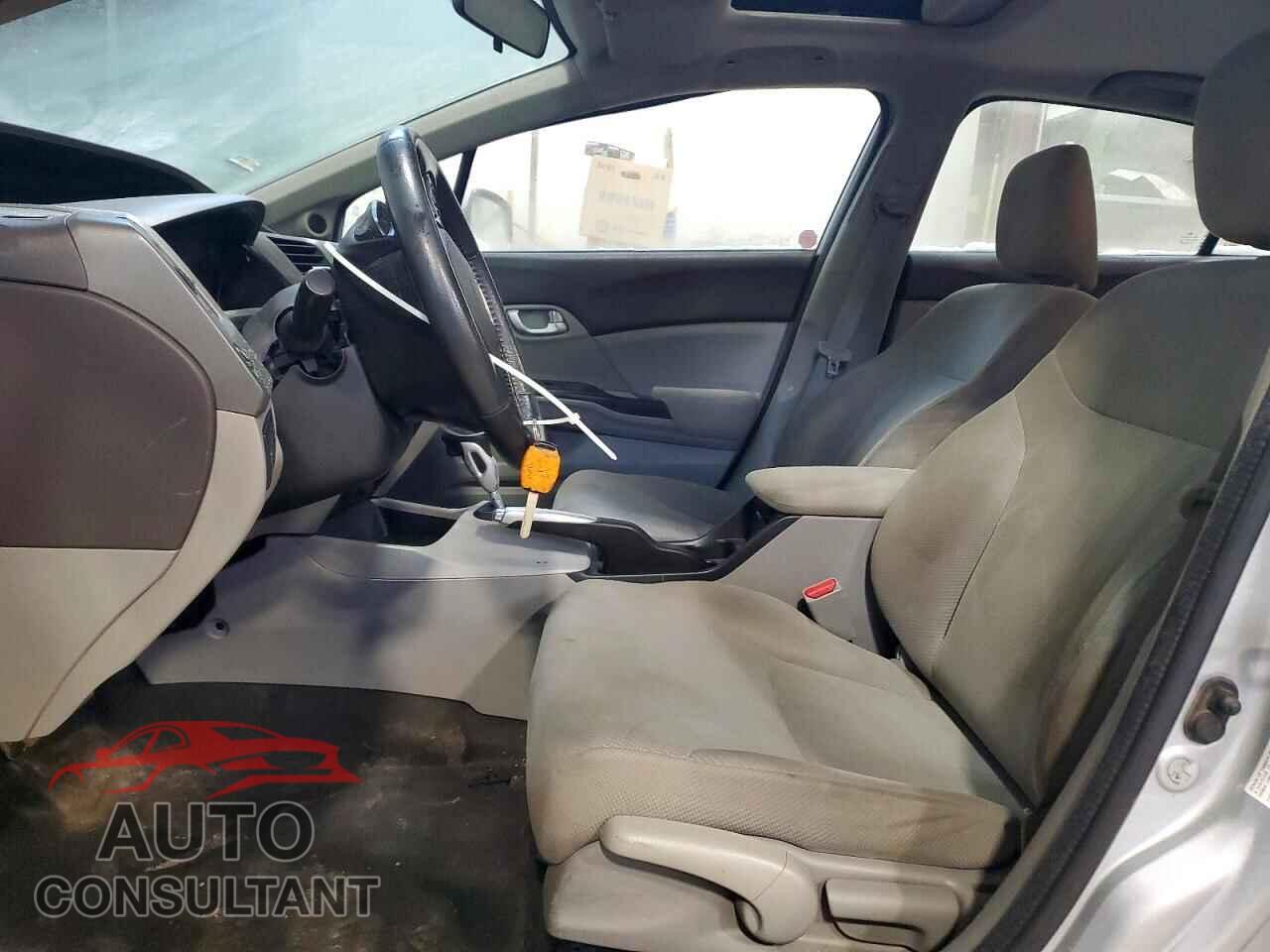HONDA CIVIC 2012 - 2HGFB2F56CH044377