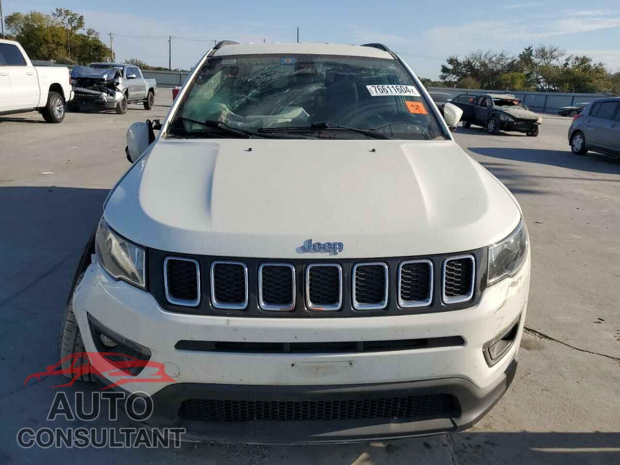 JEEP COMPASS 2017 - 3C4NJDBB5HT618745