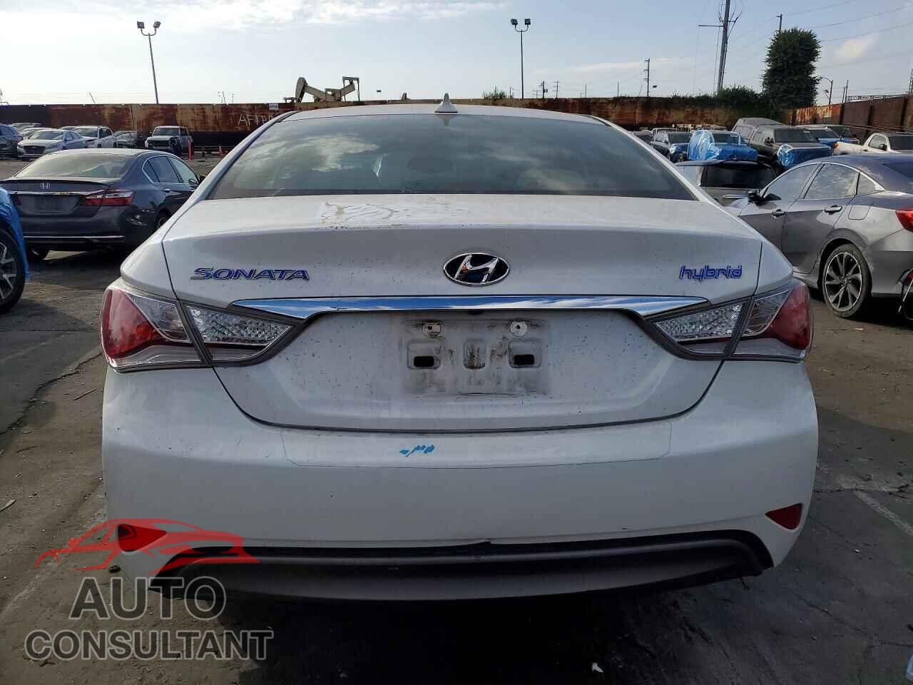 HYUNDAI SONATA 2015 - KMHEC4A44FA139620
