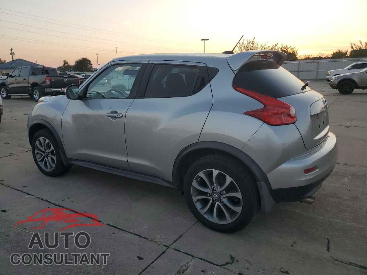 NISSAN JUKE 2011 - JN8AF5MVXBT008957