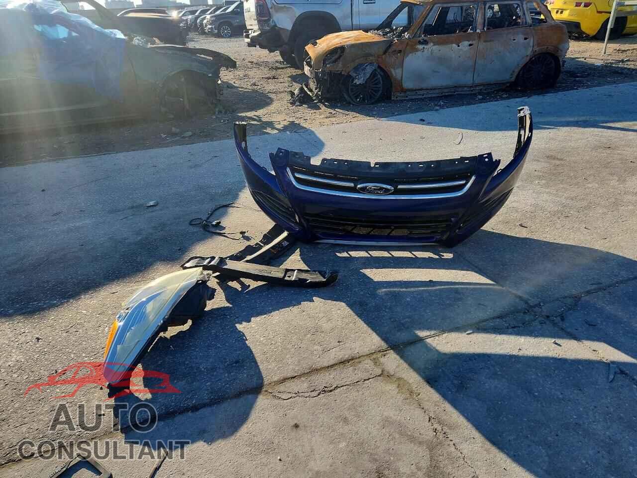 FORD ESCAPE 2015 - 1FMCU9J92FUB03016