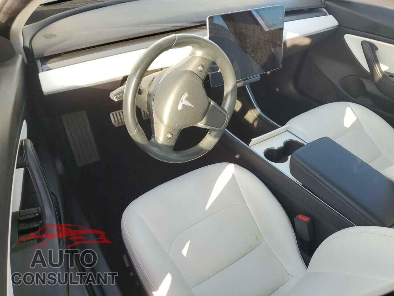 TESLA MODEL 3 2018 - 5YJ3E1EB8JF081850