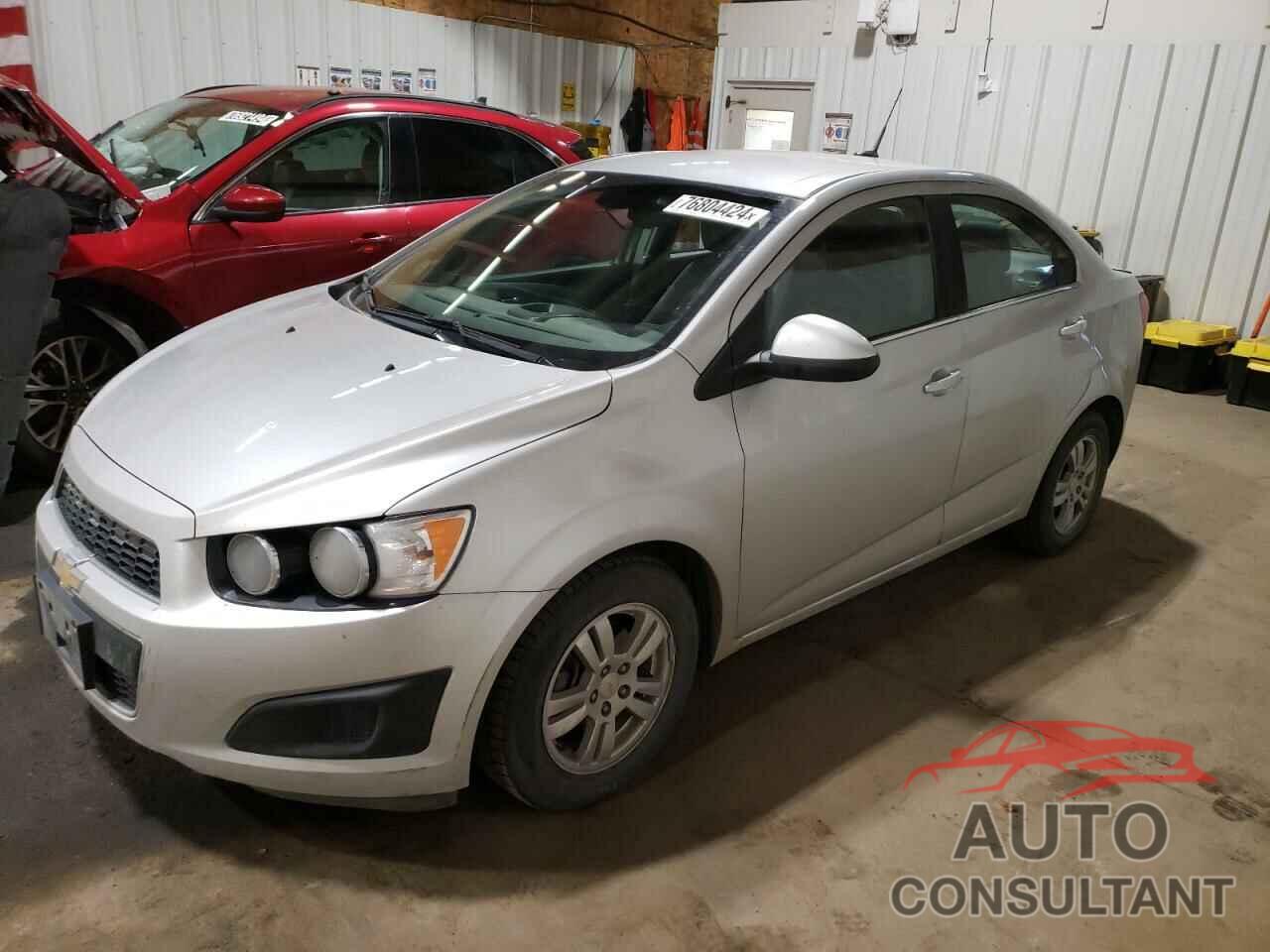 CHEVROLET SONIC 2012 - 1G1JC5SH4C4102967
