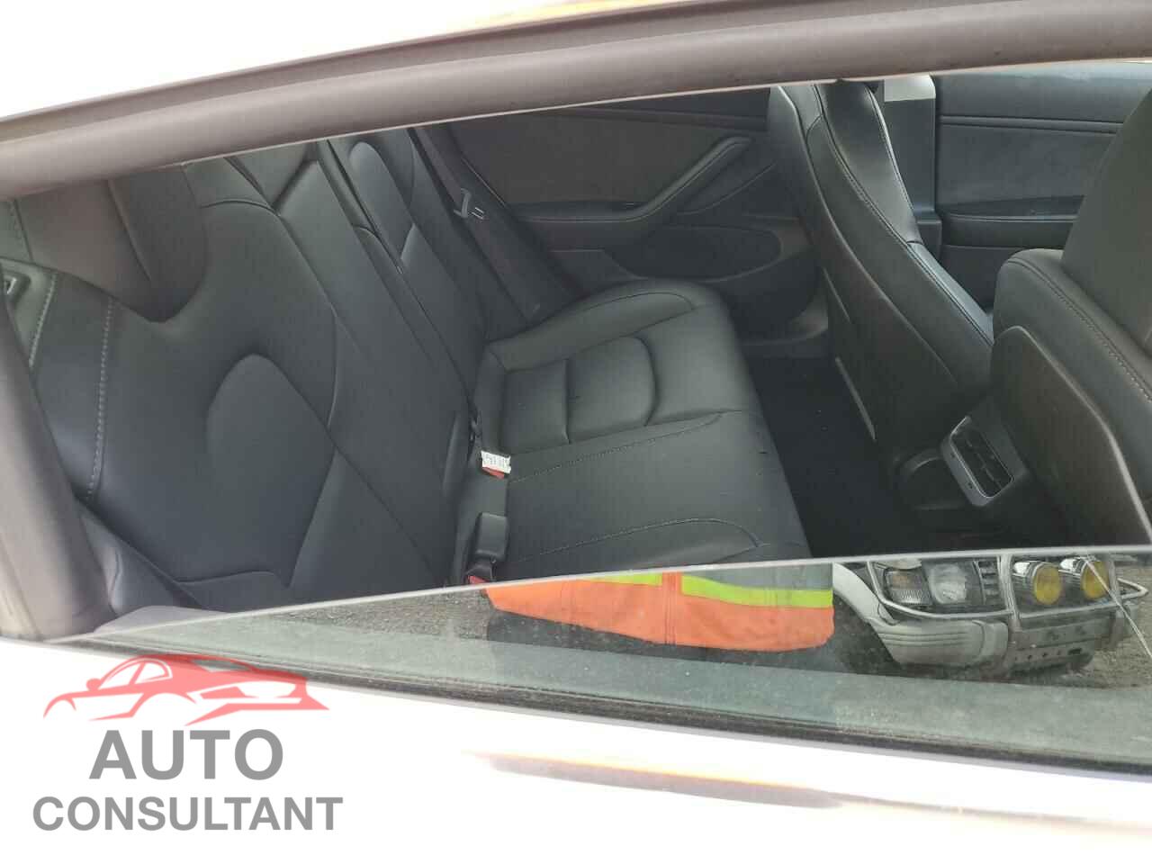 TESLA MODEL 3 2020 - 5YJ3E1EB2LF617923