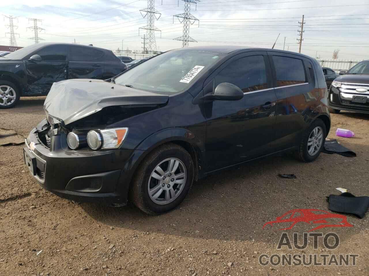 CHEVROLET SONIC 2014 - 1G1JC6SH6E4225260