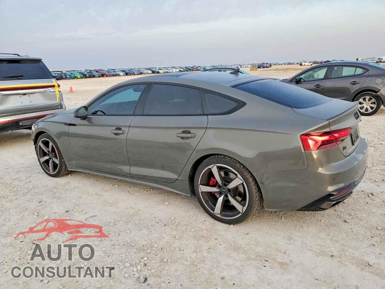 AUDI A5 2023 - WAUEACF59PA006775