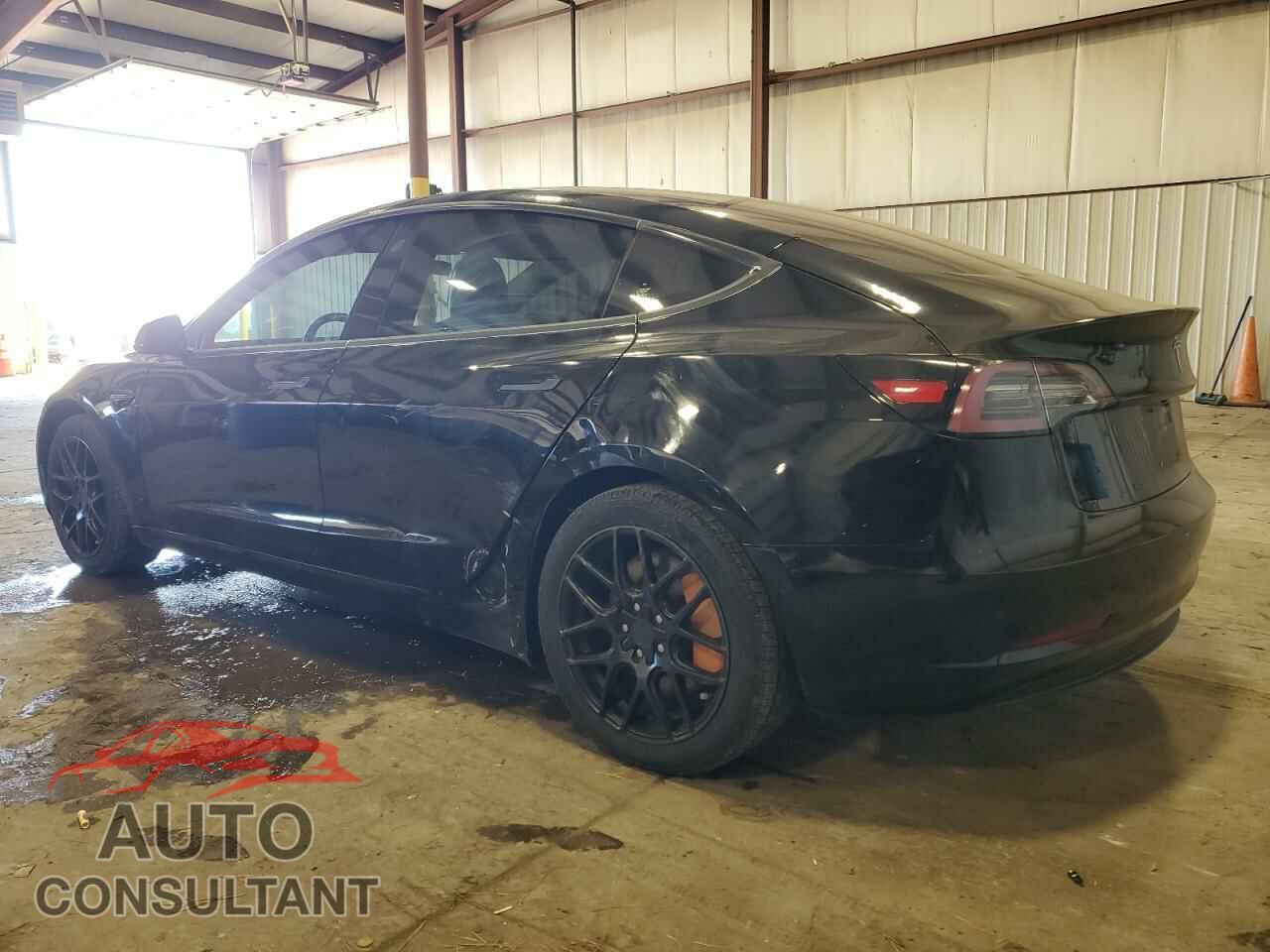 TESLA MODEL 3 2018 - 5YJ3E1EA4JF031406