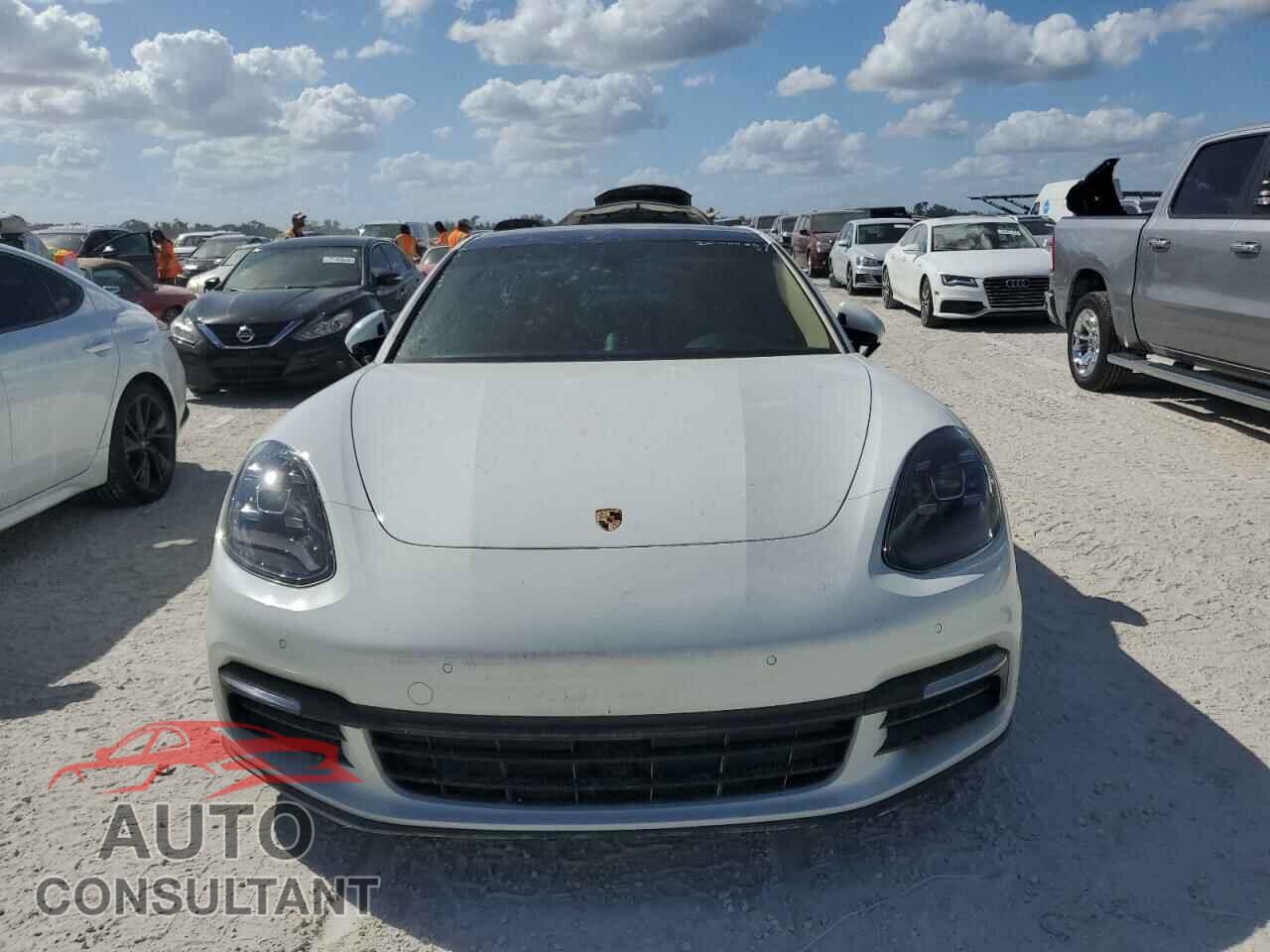PORSCHE PANAMERA 2017 - WP0AA2A75HL101649