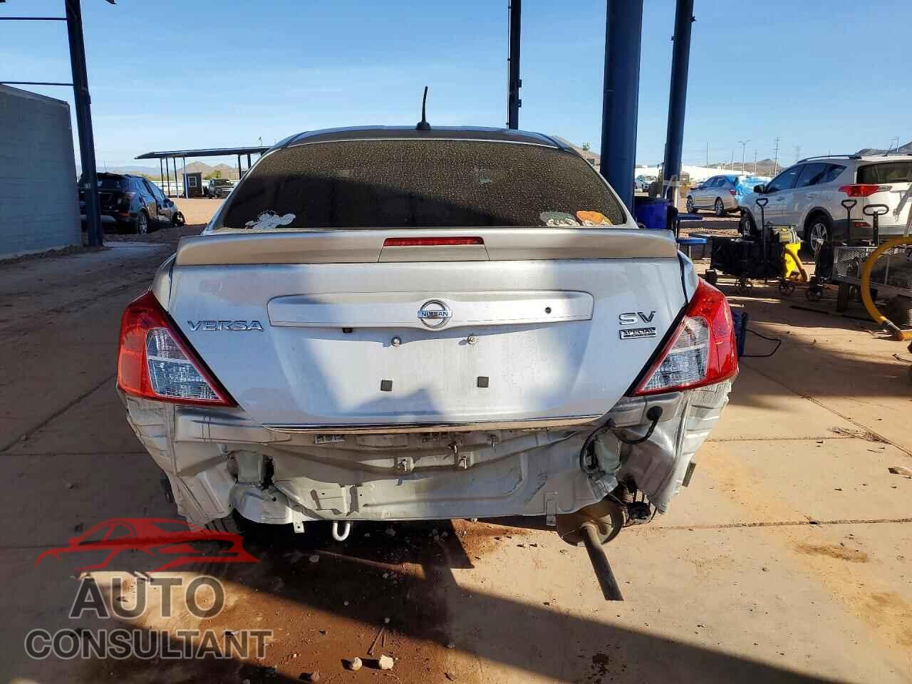 NISSAN VERSA 2019 - 3N1CN7AP3KL802098
