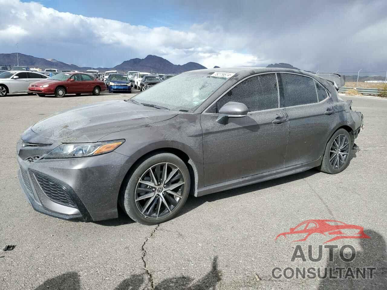 TOYOTA CAMRY 2022 - 4T1T11AK4NU696129