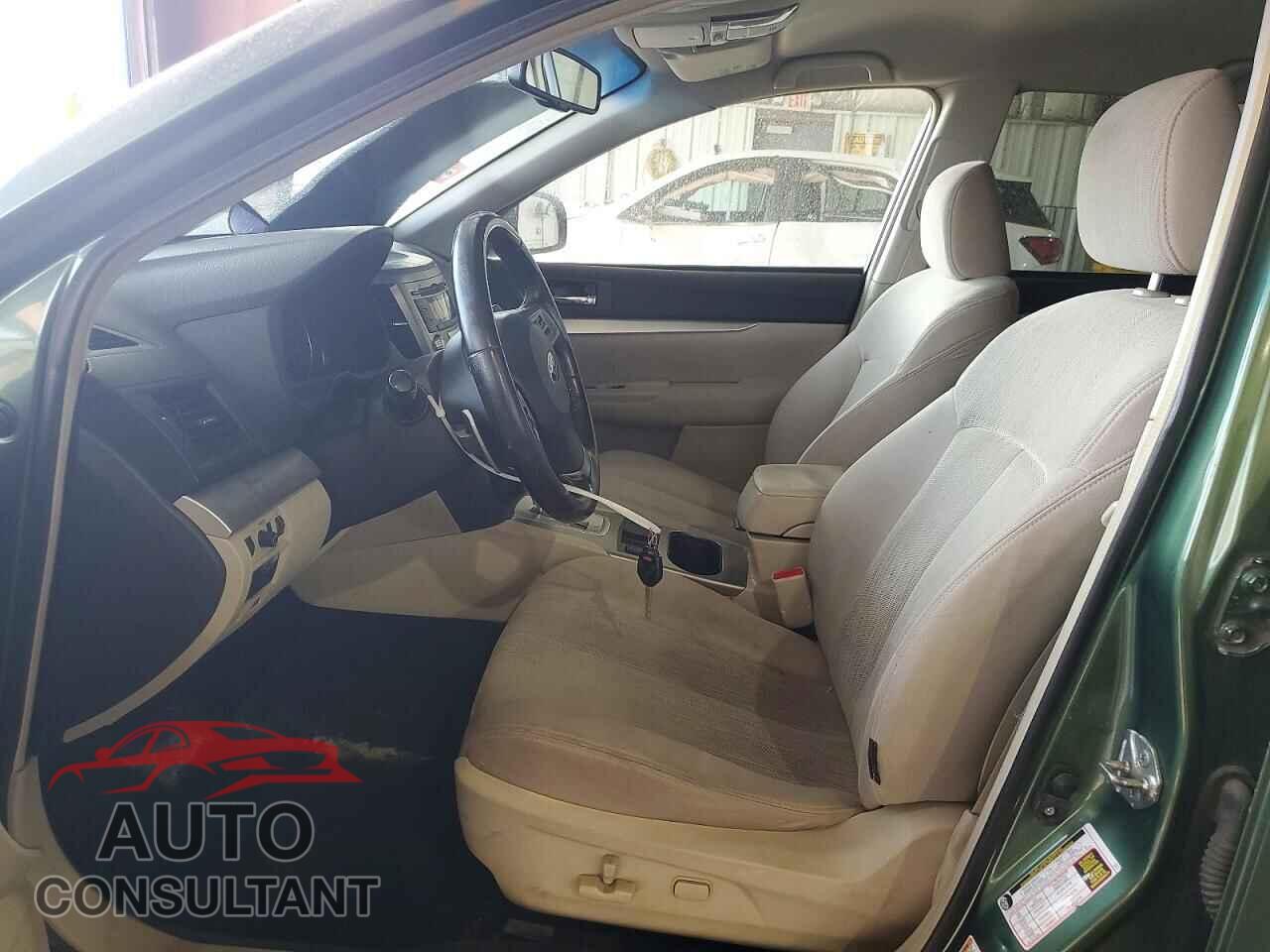 SUBARU OUTBACK 2013 - 4S4BRBCC4D3231225