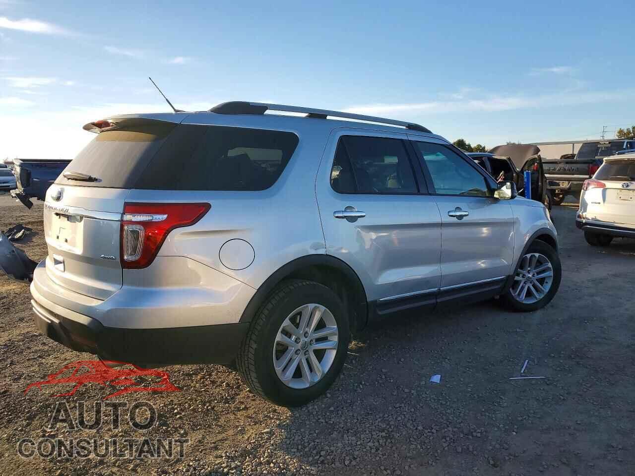 FORD EXPLORER 2011 - 1FMHK8D82BGA55227