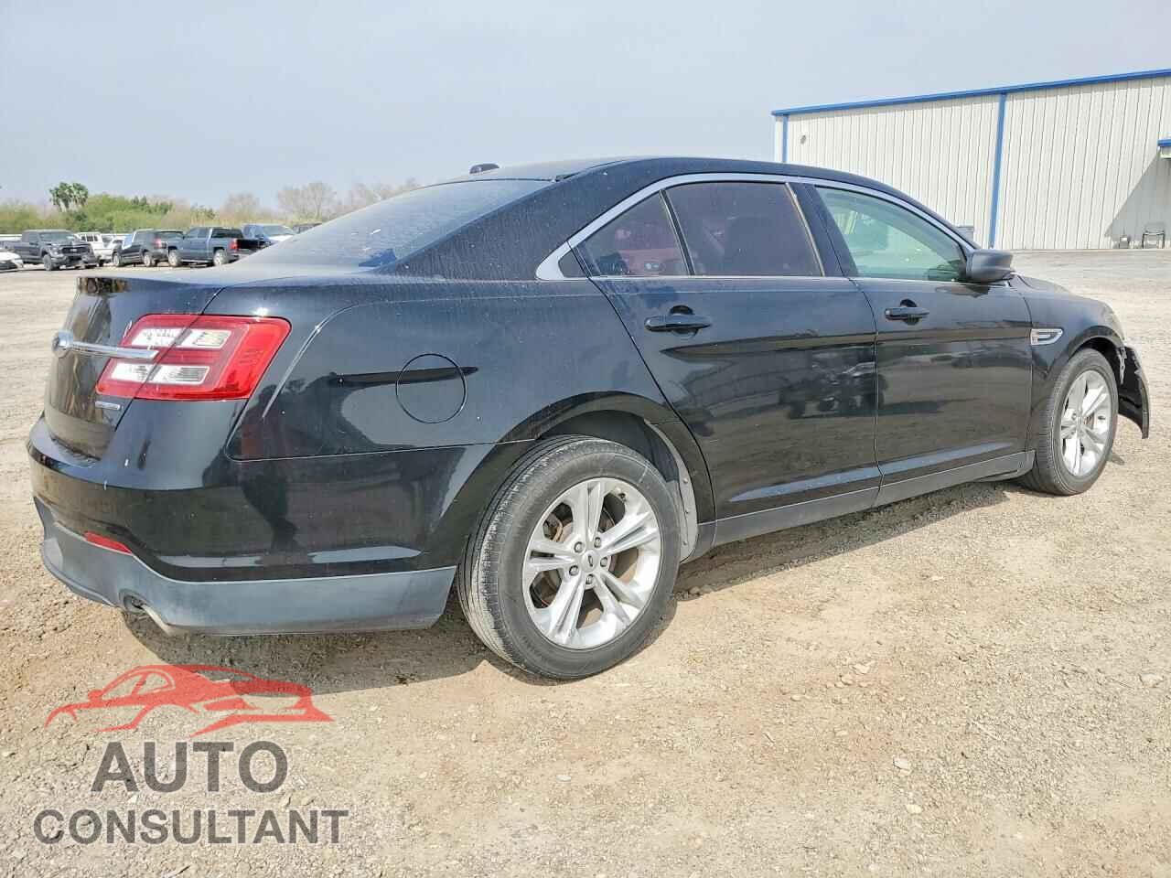 FORD TAURUS 2017 - 1FAHP2D82HG112799