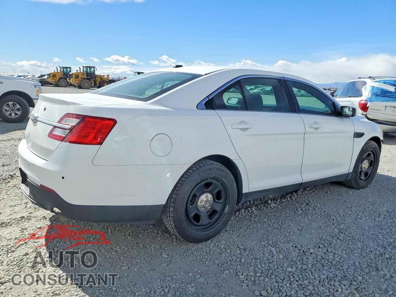 FORD TAURUS 2017 - 1FAHP2L88HG145646
